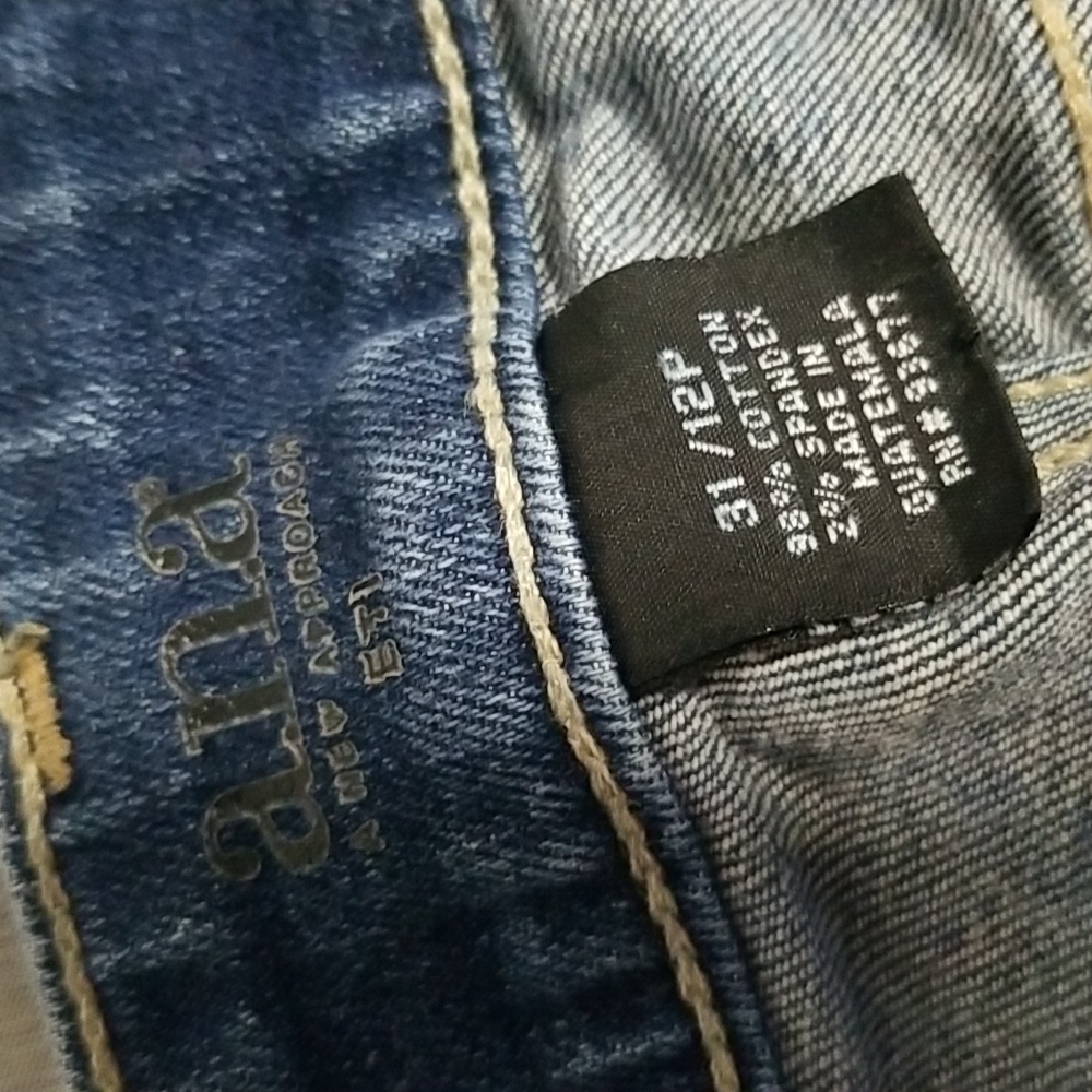 A.N.A Shorts Capris or Ankle Pants - Picture 8 of 16